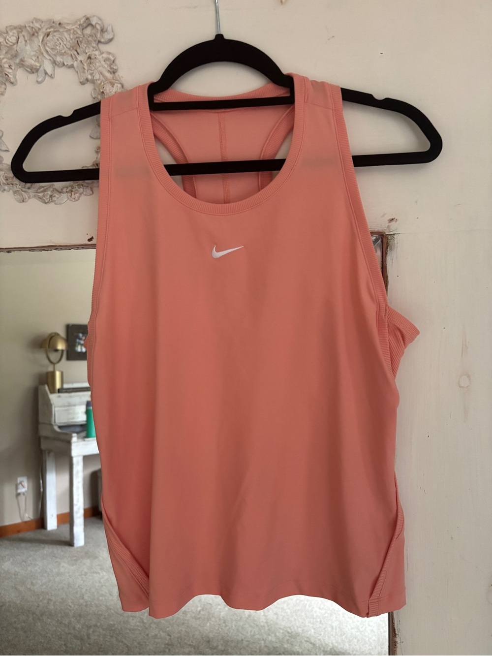 Nike Coral Racerback Dri-FIT Tank Top size L
